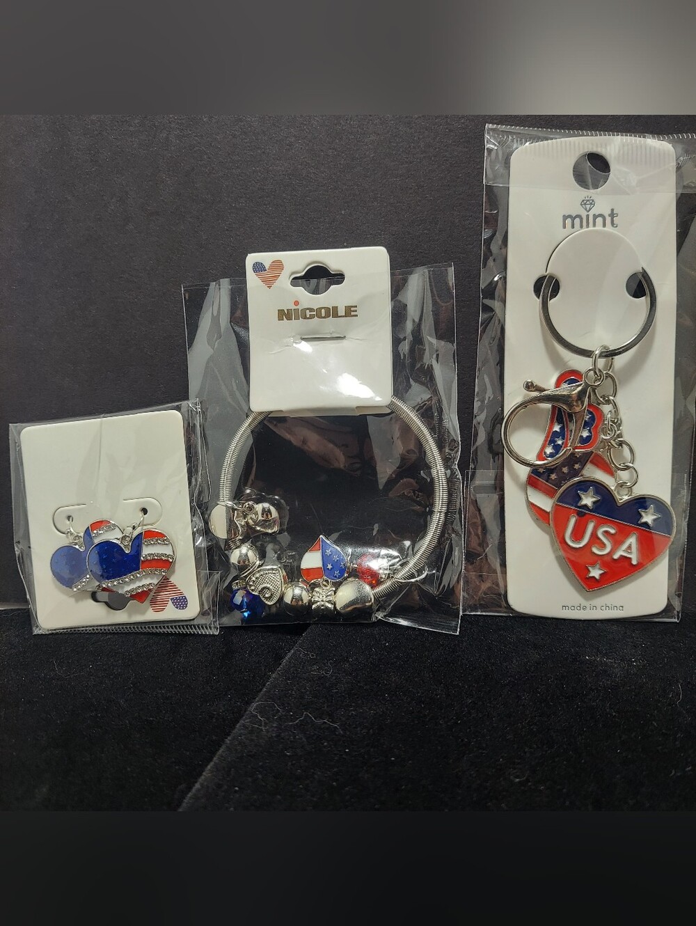 Silver-Tone Patriotic Heart Accessory Set#1